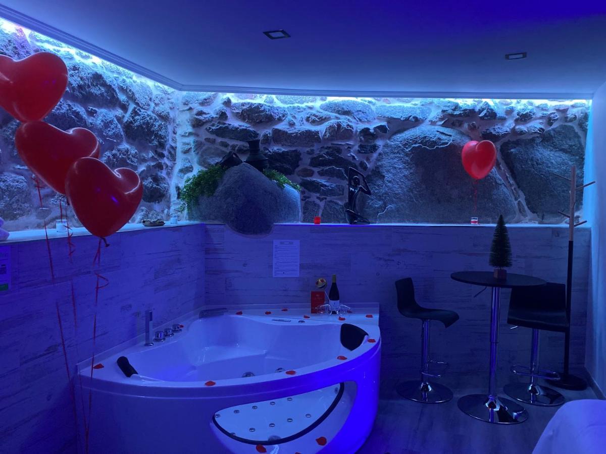 Loft con Jacuzzi os Arcos Sober Exterior foto