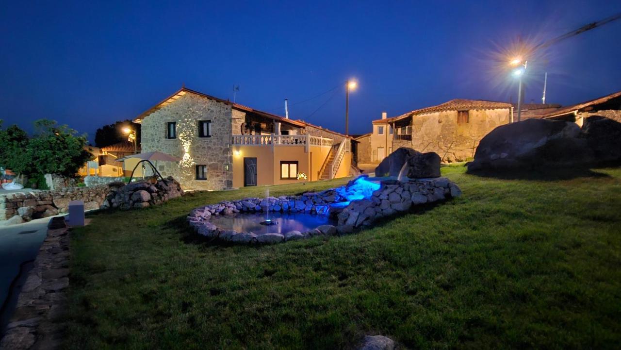 Loft con Jacuzzi os Arcos Sober Exterior foto
